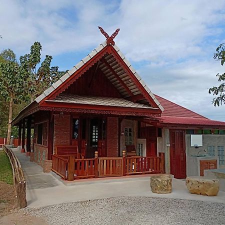 Rim Nam Kong Homestay Pak Chom Eksteriør billede