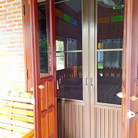 Rim Nam Kong Homestay Pak Chom Eksteriør billede