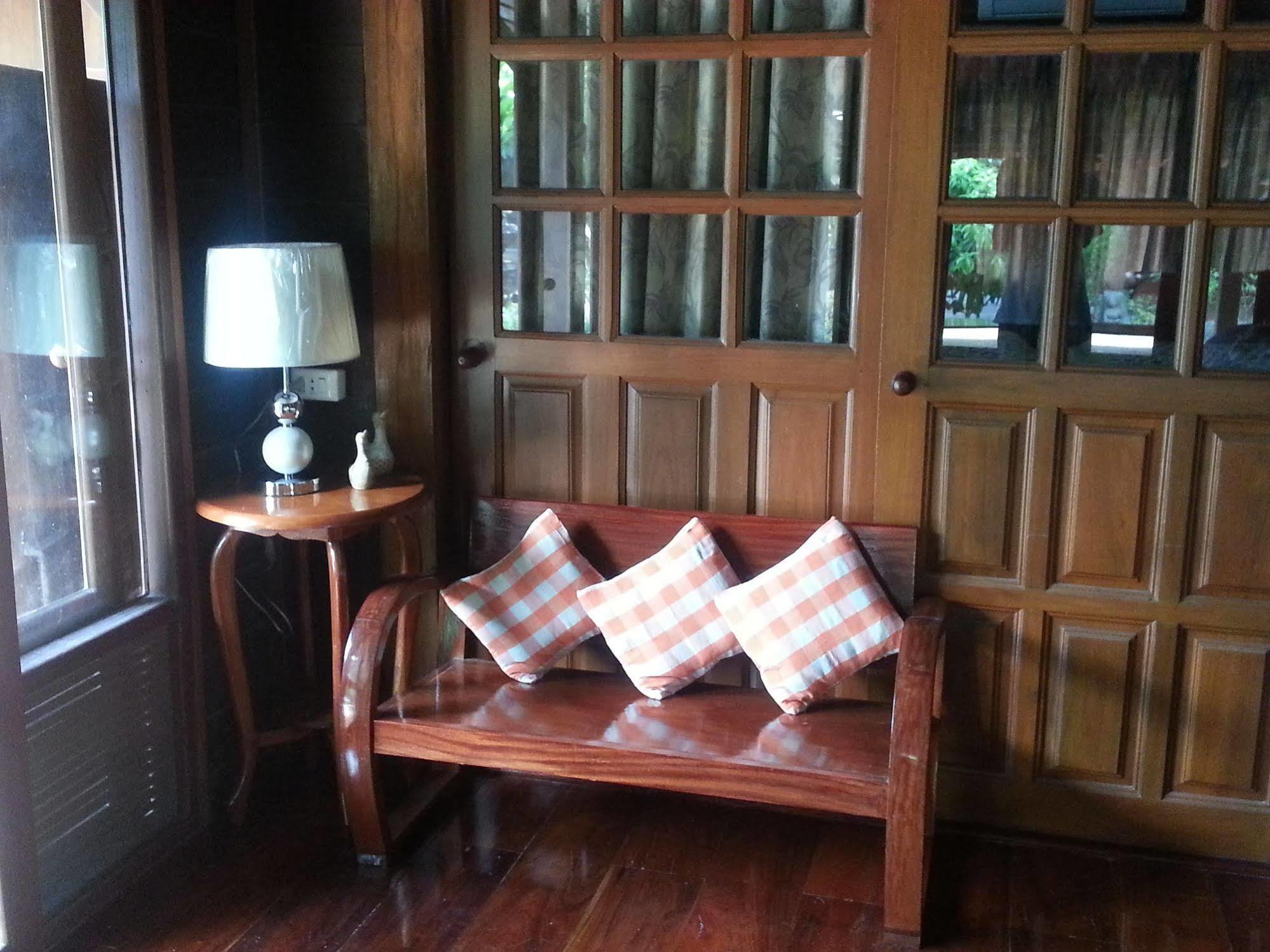 Rim Nam Kong Homestay Pak Chom Eksteriør billede