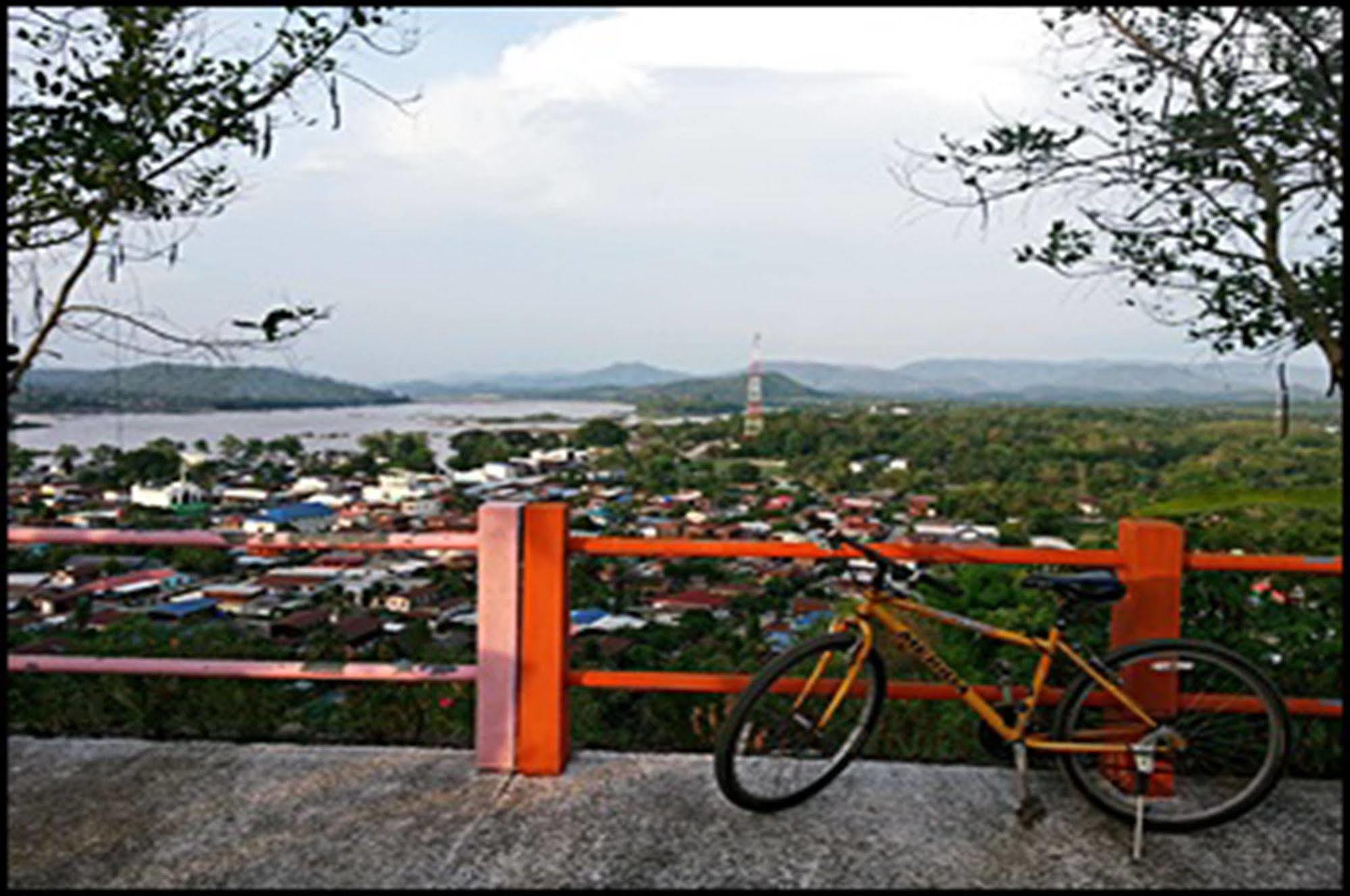 Rim Nam Kong Homestay Pak Chom Eksteriør billede