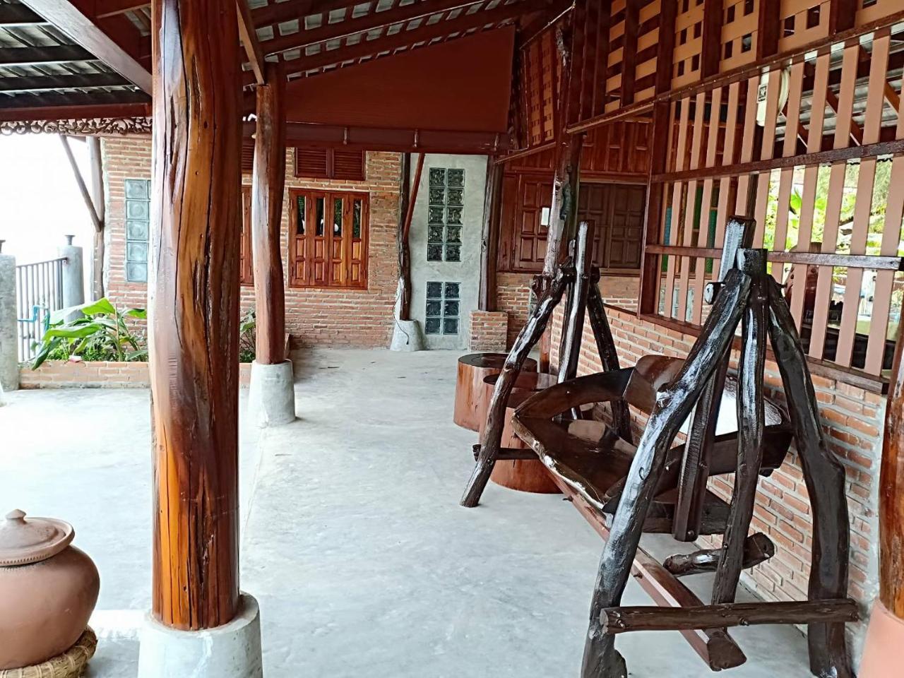 Rim Nam Kong Homestay Pak Chom Eksteriør billede
